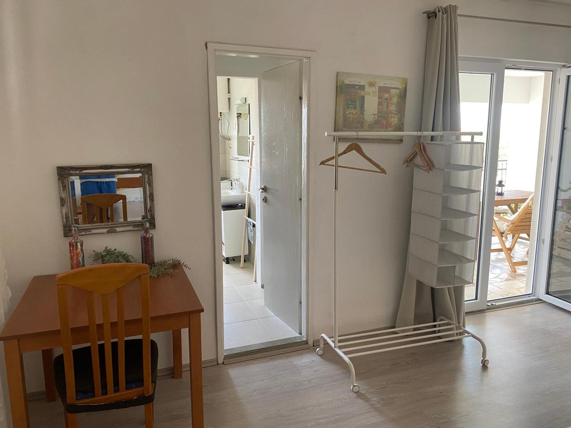 Merla Τρογκίρ Εξωτερικό φωτογραφία